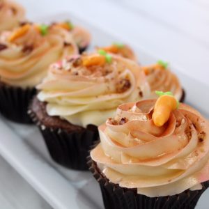 Carrot & Walnut Cupcake
