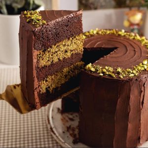 Dubai Chocolate Cake